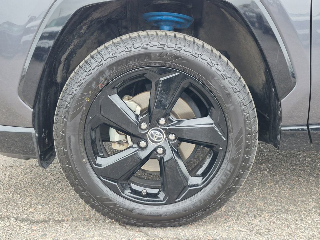 Used 2019 Toyota RAV4 XSE image 17