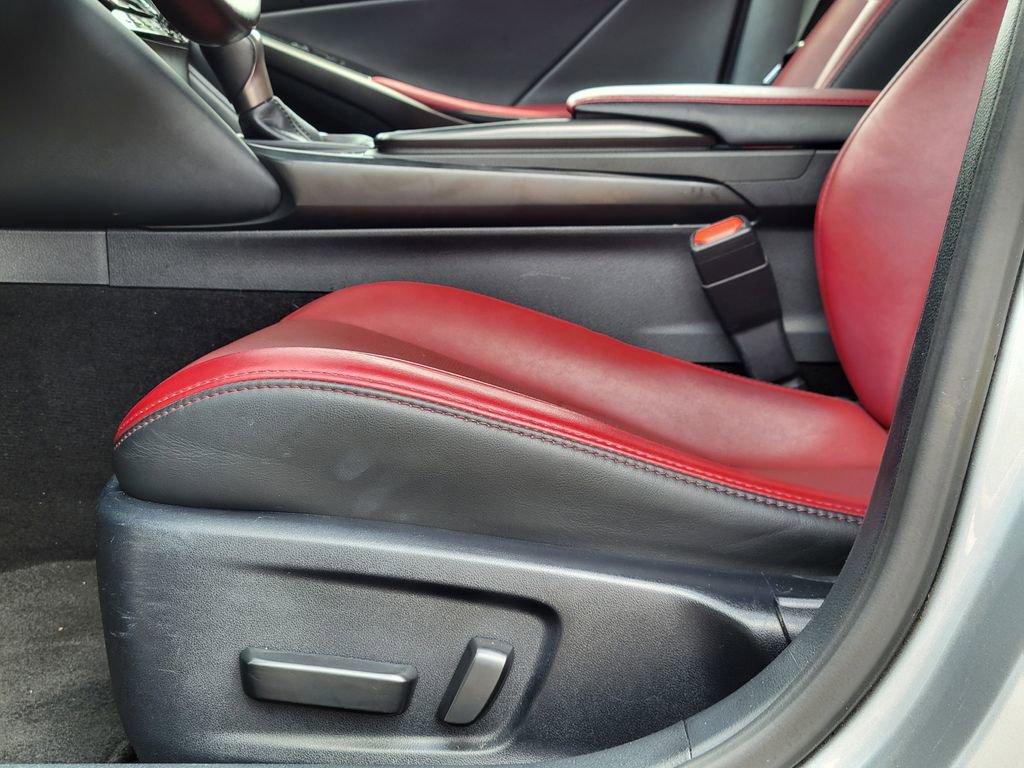 Used 2021 Lexus IS 300 300 w/ Accessory Package image 21