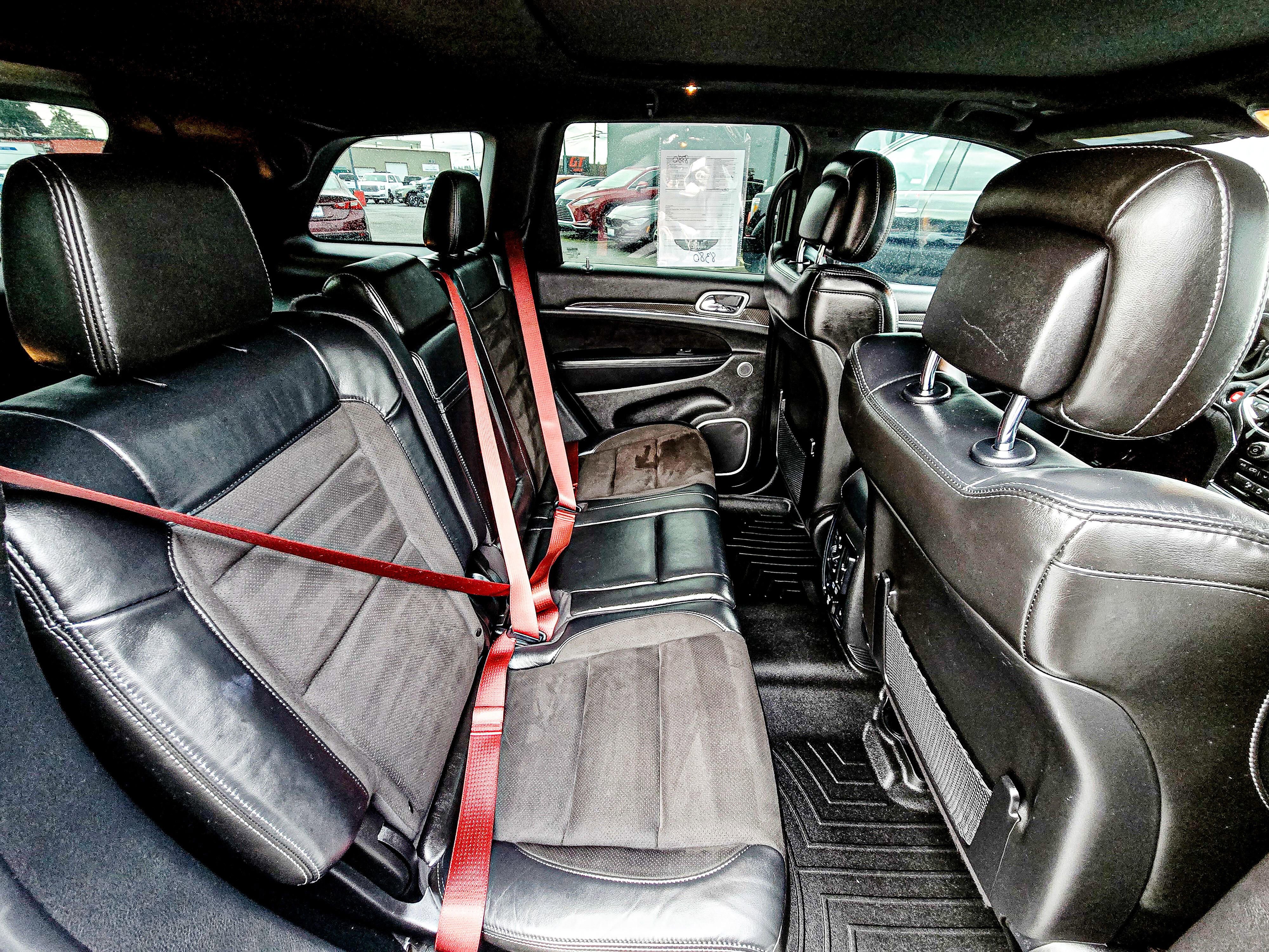 Used 2021 Jeep Grand Cherokee SRT AWD/4WD image 15