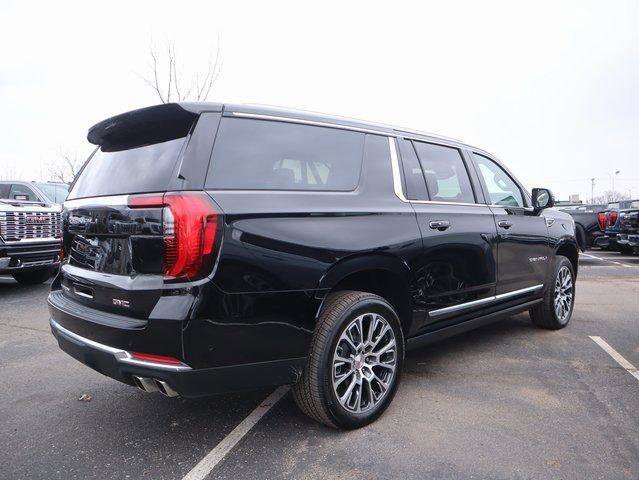 New 2026 GMC Yukon XL Denali w/ Sun & Power Step Package image 7