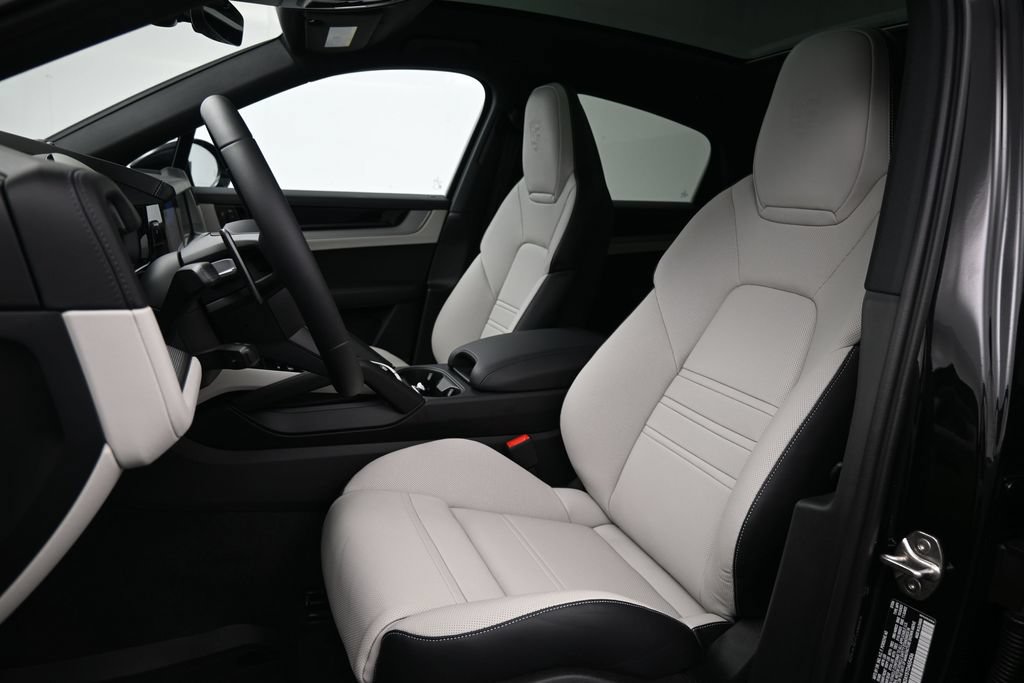 New 2026 Porsche Cayenne S AWD/4WD image 5
