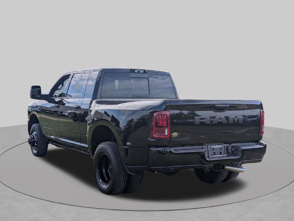 New 2026 RAM 3500 Laramie AWD/4WD image 5