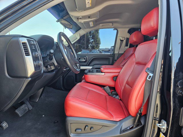 Used 2018 Chevrolet Silverado 1500 LT w/ All Star Edition AWD/4WD image 26