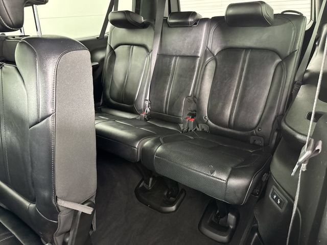 Used 2024 Jeep Wagoneer L Series II w/ Flexible Seating Group AWD/4WD image 22