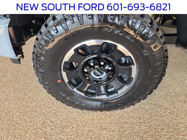 New 2027 Ford F250 Lariat w/ Tremor Off-Road Package AWD/4WD image 25