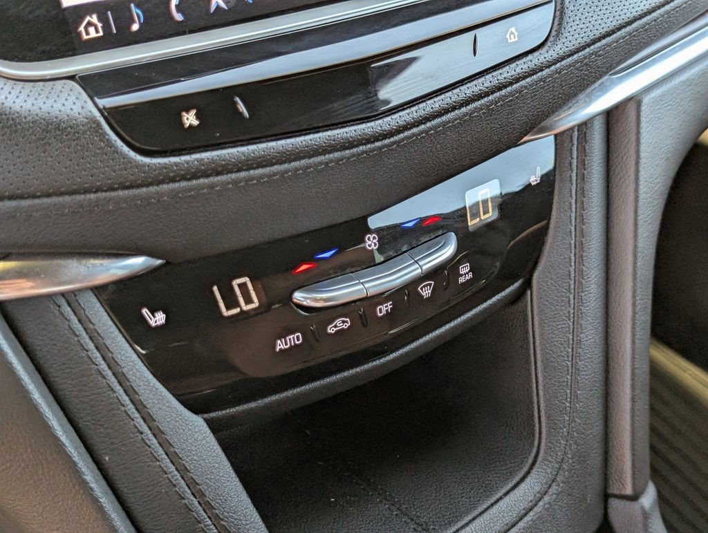 Certified 2023 Cadillac XT5 Premium Luxury image 28