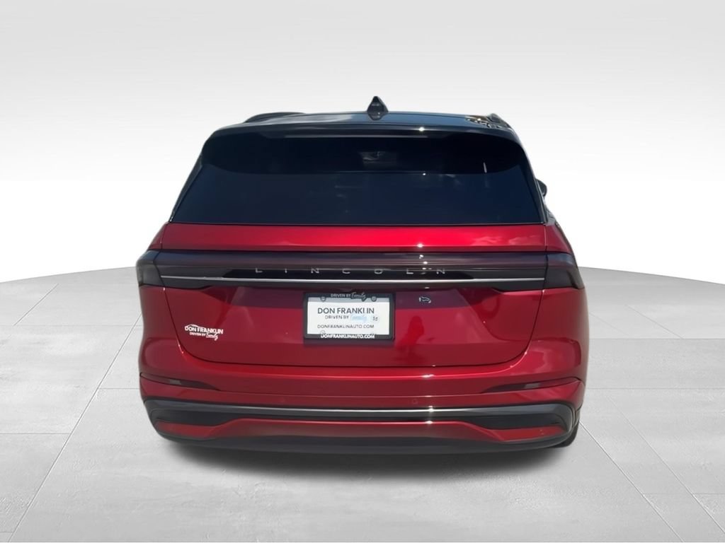 New 2026 Lincoln Nautilus Reserve w/ Jet Appearance Package AWD/4WD image 8