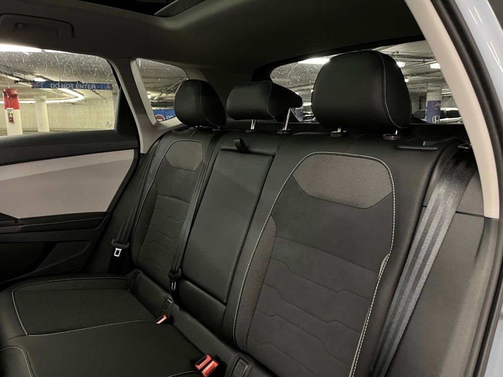 New 2026 Volkswagen Taos SE AWD/4WD image 22