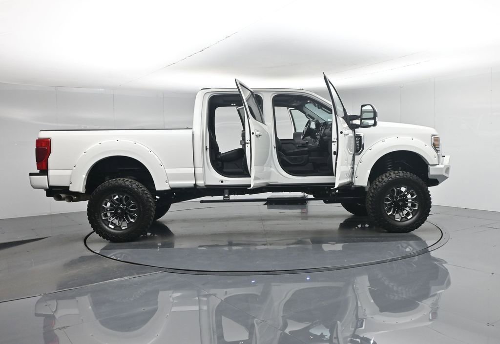 Used 2021 Ford F250 Lariat w/ Lariat Ultimate Package image 4