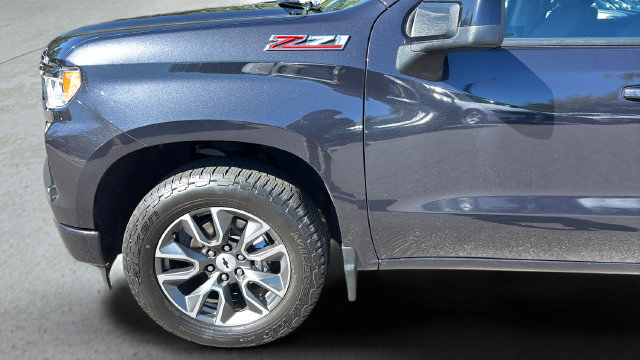 Used 2022 Chevrolet Silverado 1500 RST AWD/4WD image 39