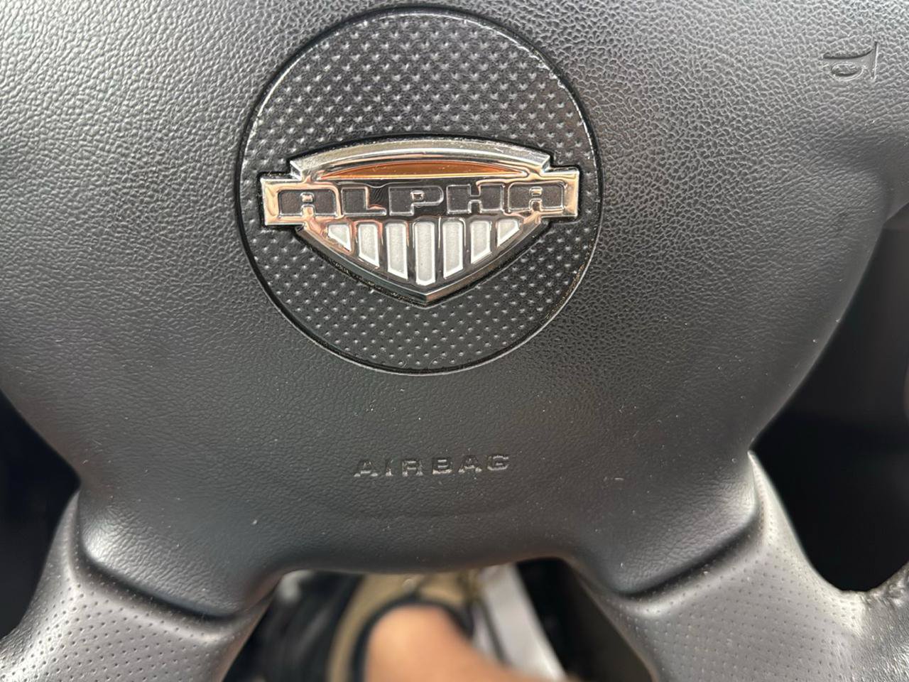 Used 2009 HUMMER H3 Alpha AWD/4WD image 18