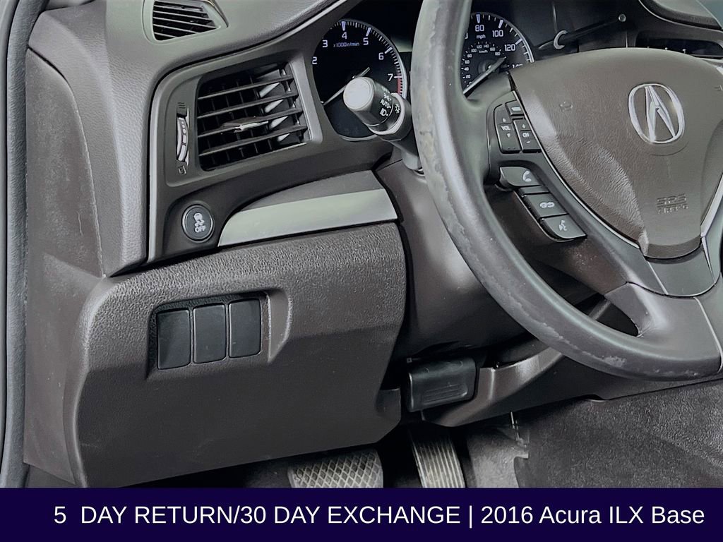 Used 2016 Acura ILX image 11
