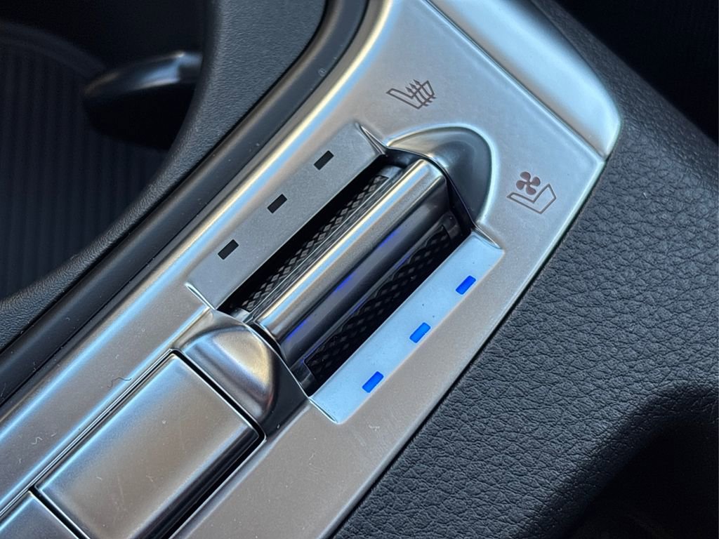 New 2025 Kia Carnival SX Prestige FWD image 35