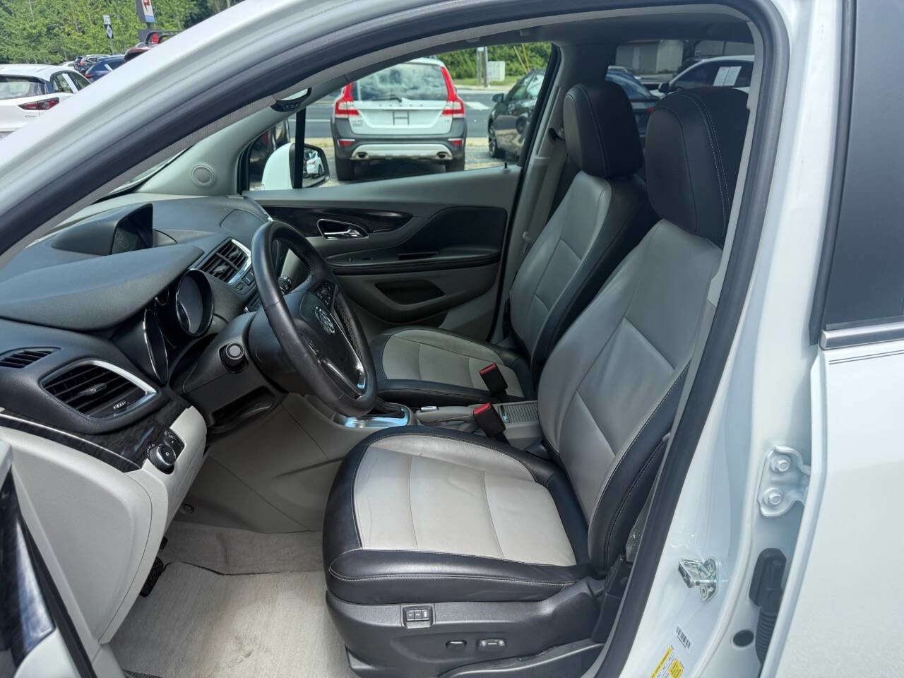 Used 2015 Buick Encore Leather w/ Experience Buick Package FWD image 7