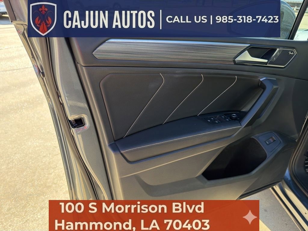 Used 2022 Volkswagen Tiguan SEL R-Line image 7