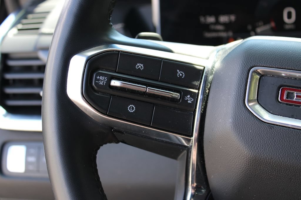 Used 2025 GMC Acadia Elevation FWD image 14