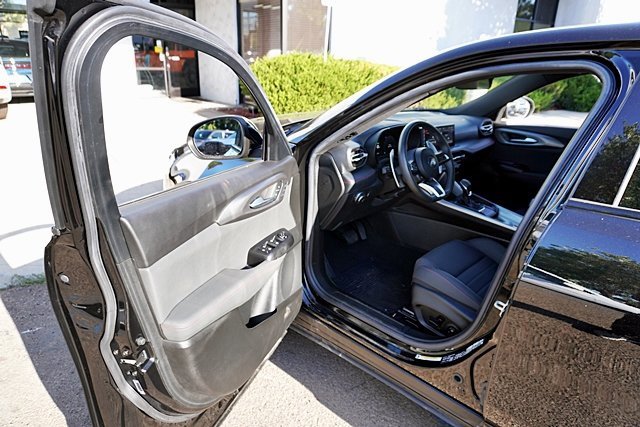 Certified 2024 Dodge Hornet R/T w/ Tech Pack w/o Parking image 35