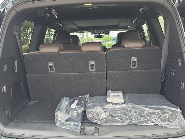 New 2026 Nissan Armada Platinum AWD/4WD image 10