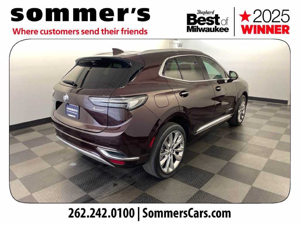 Used 2022 Buick Envision Avenir w/ Technology Package II AWD/4WD image 5