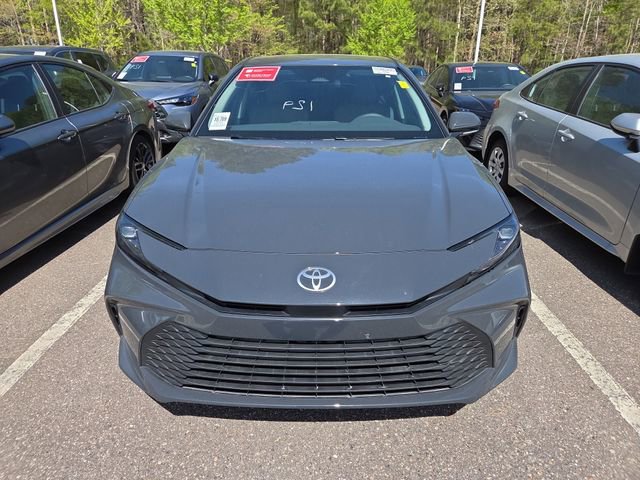 Used 2026 Toyota Camry LE image 9