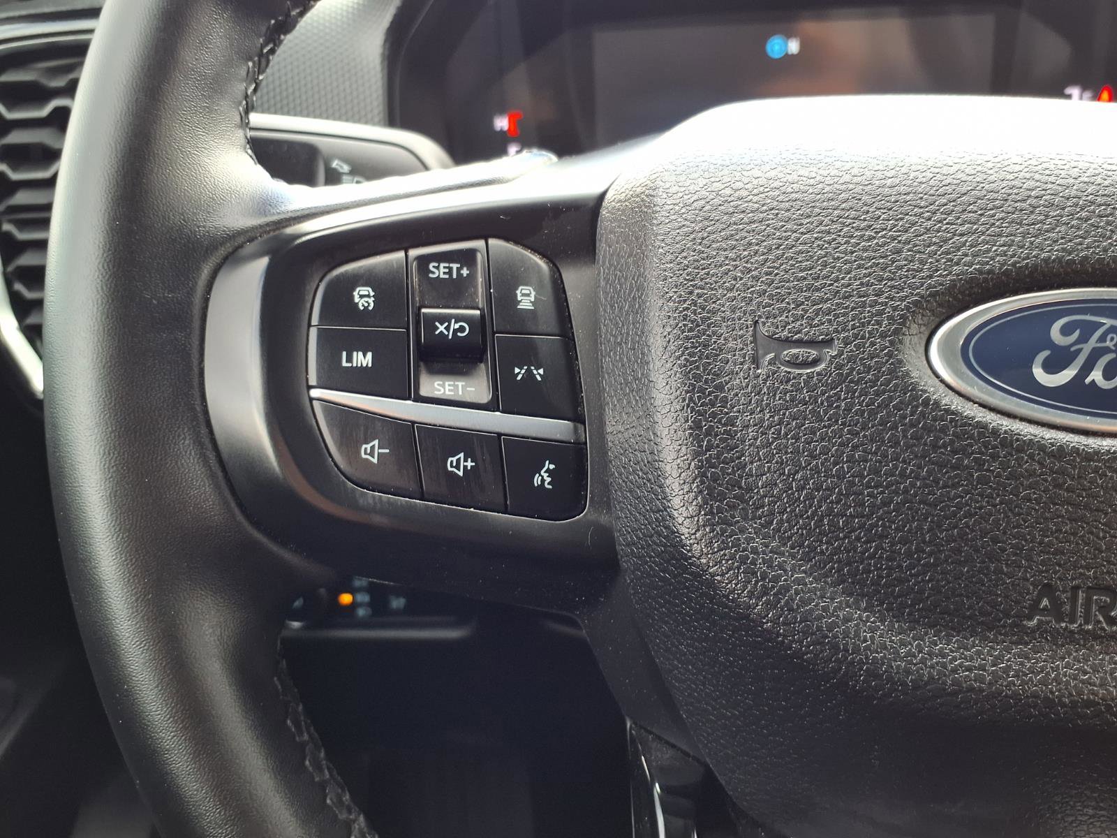 Used 2024 Ford Ranger XLT AWD/4WD image 16