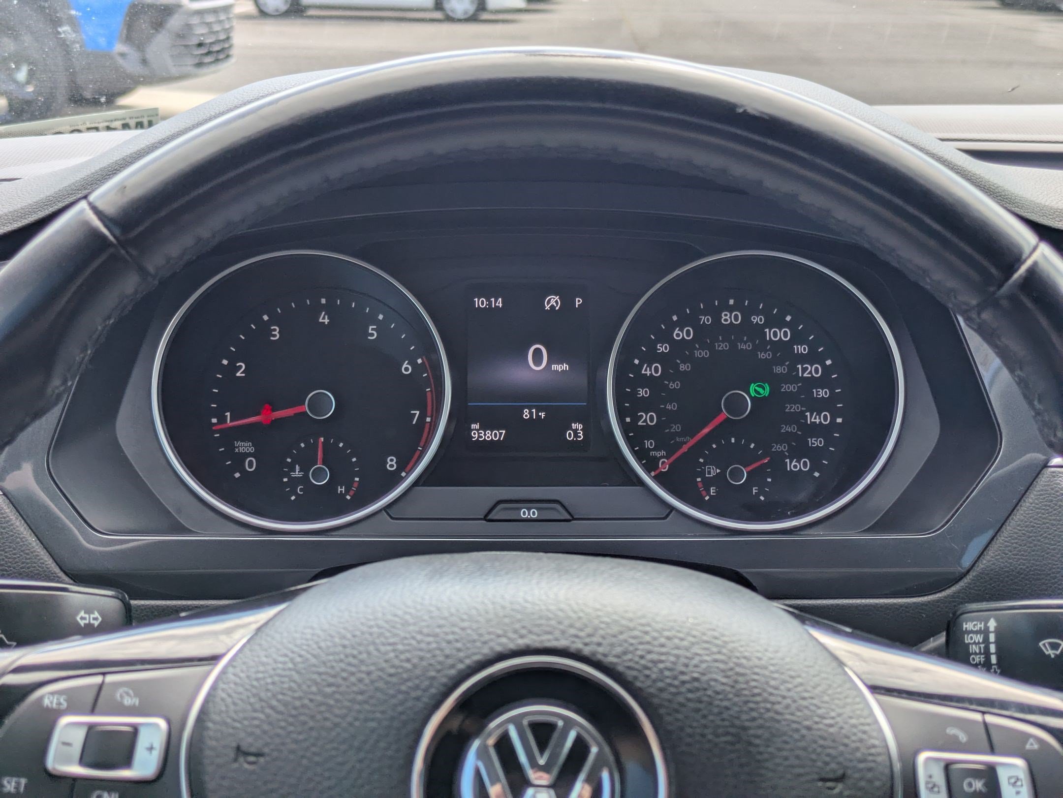 Used 2018 Volkswagen Tiguan SE w/ 3rd Row Seat Package AWD/4WD image 22