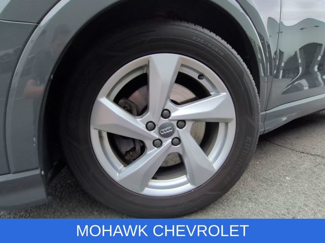 Used 2020 Audi Q3 2.0T Premium w/ Convenience Package AWD/4WD image 33