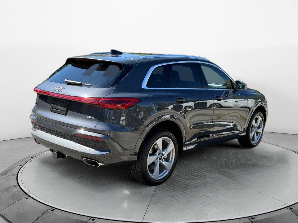 New 2025 Audi Q5 Premium Plus image 7