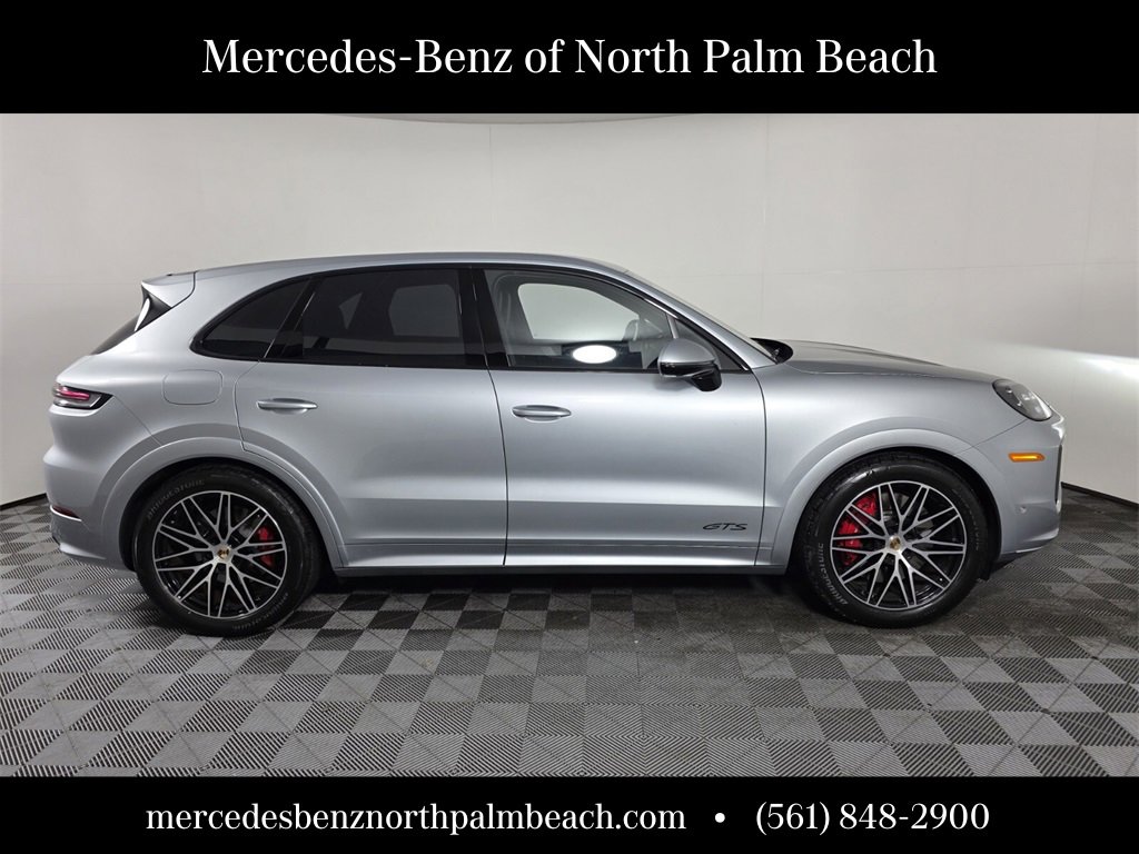 Used 2025 Porsche Cayenne GTS image 7
