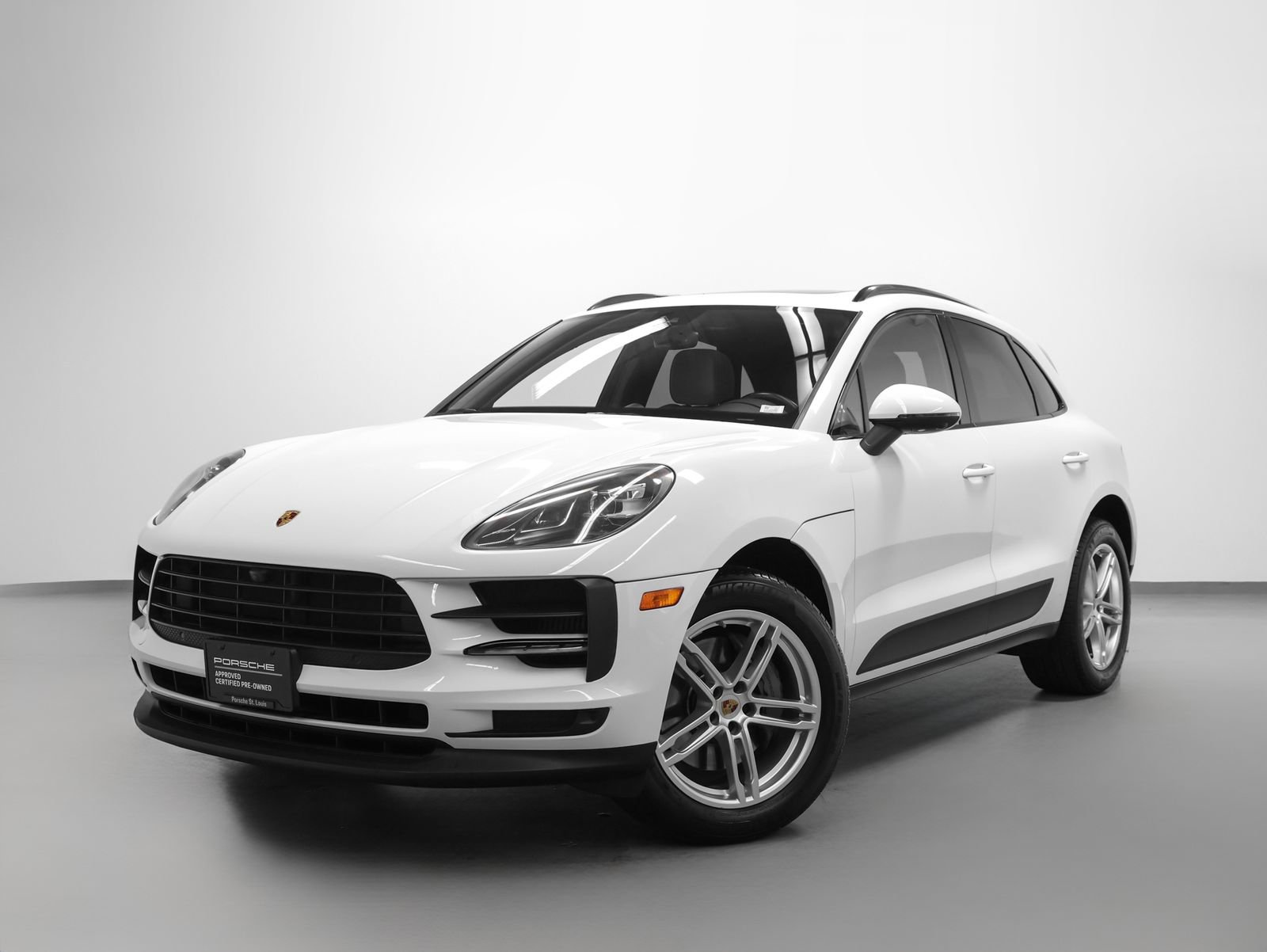 Certified 2021 Porsche Macan S image 6