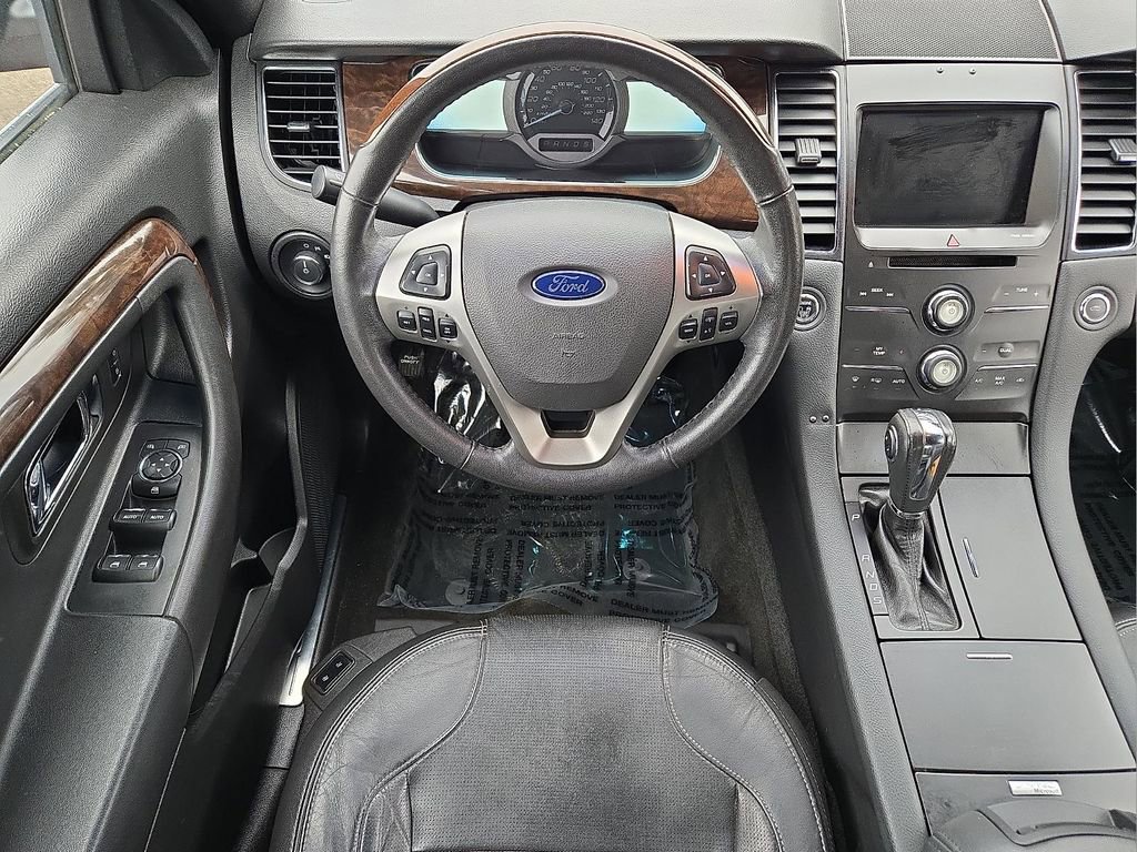 Used 2014 Ford Taurus Limited image 12