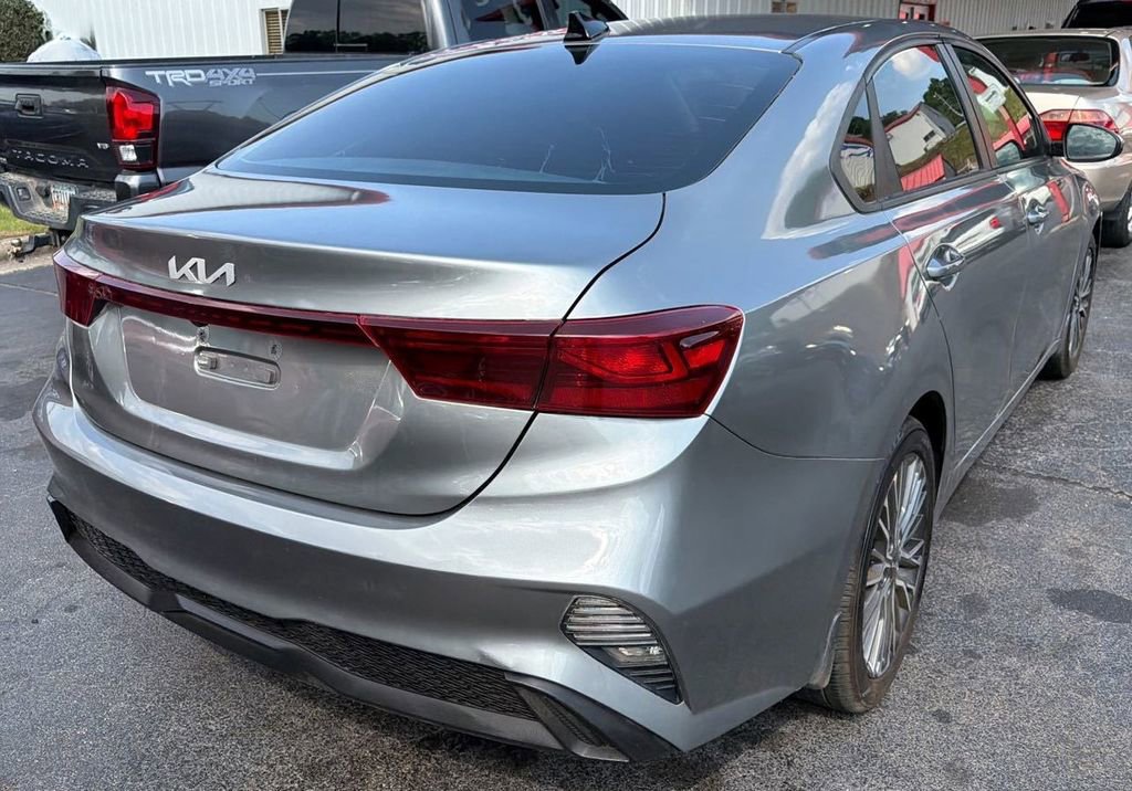 Used 2023 Kia Forte LXS FWD image 4