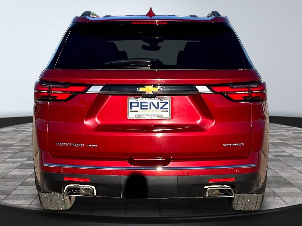 Used 2022 Chevrolet Traverse Premier AWD/4WD image 6