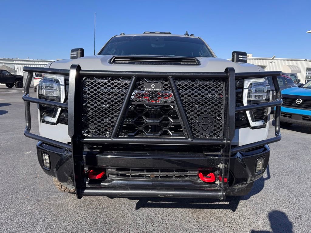 Used 2024 Chevrolet Silverado 2500 ZR2 w/ Technology Package image 8