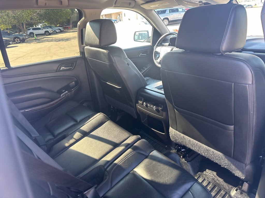 Used 2019 Chevrolet Suburban LT AWD/4WD image 28