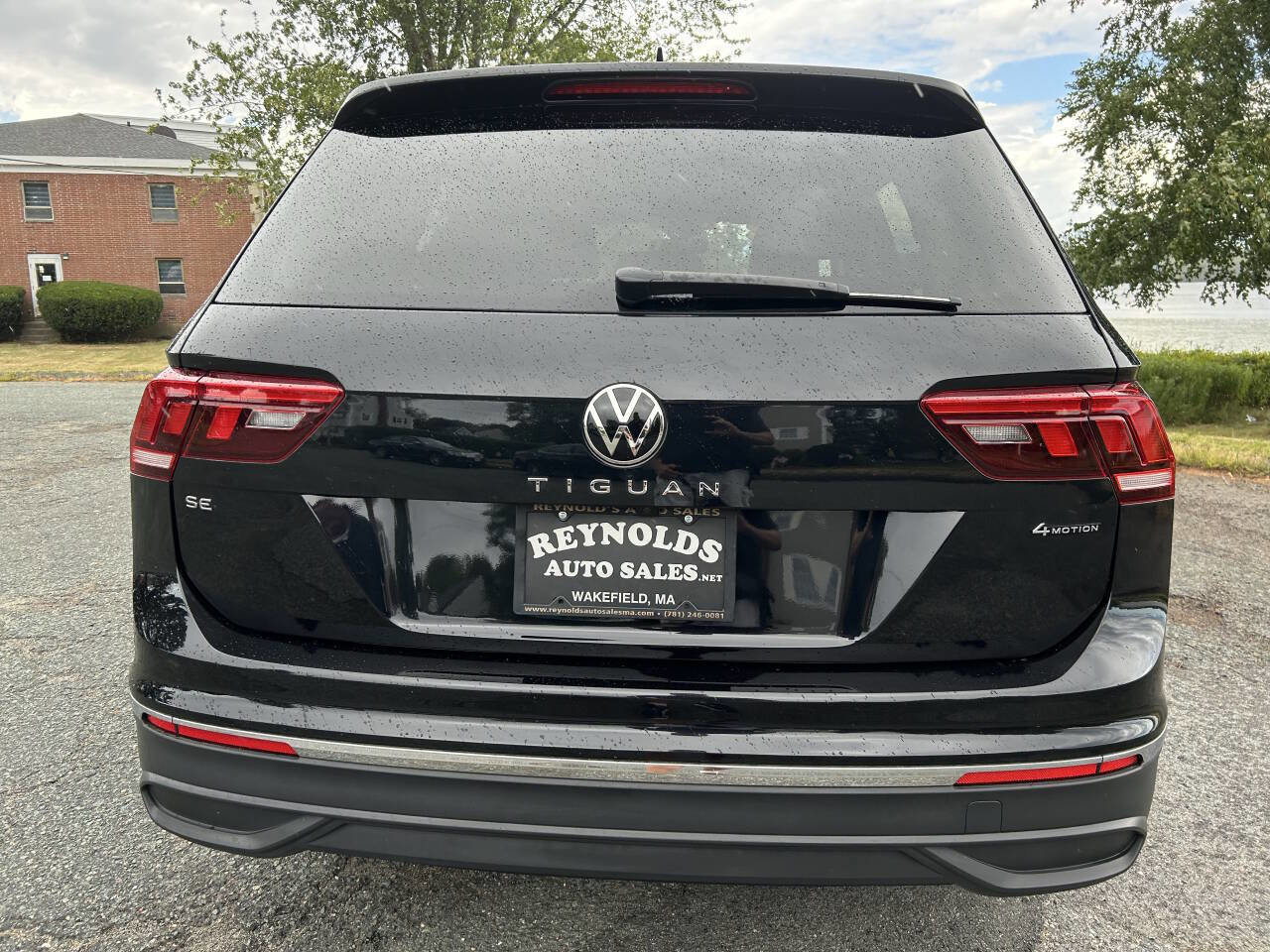 Used 2022 Volkswagen Tiguan SE image 21