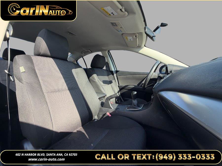 Used 2012 MAZDA MAZDA3 i Sport image 11