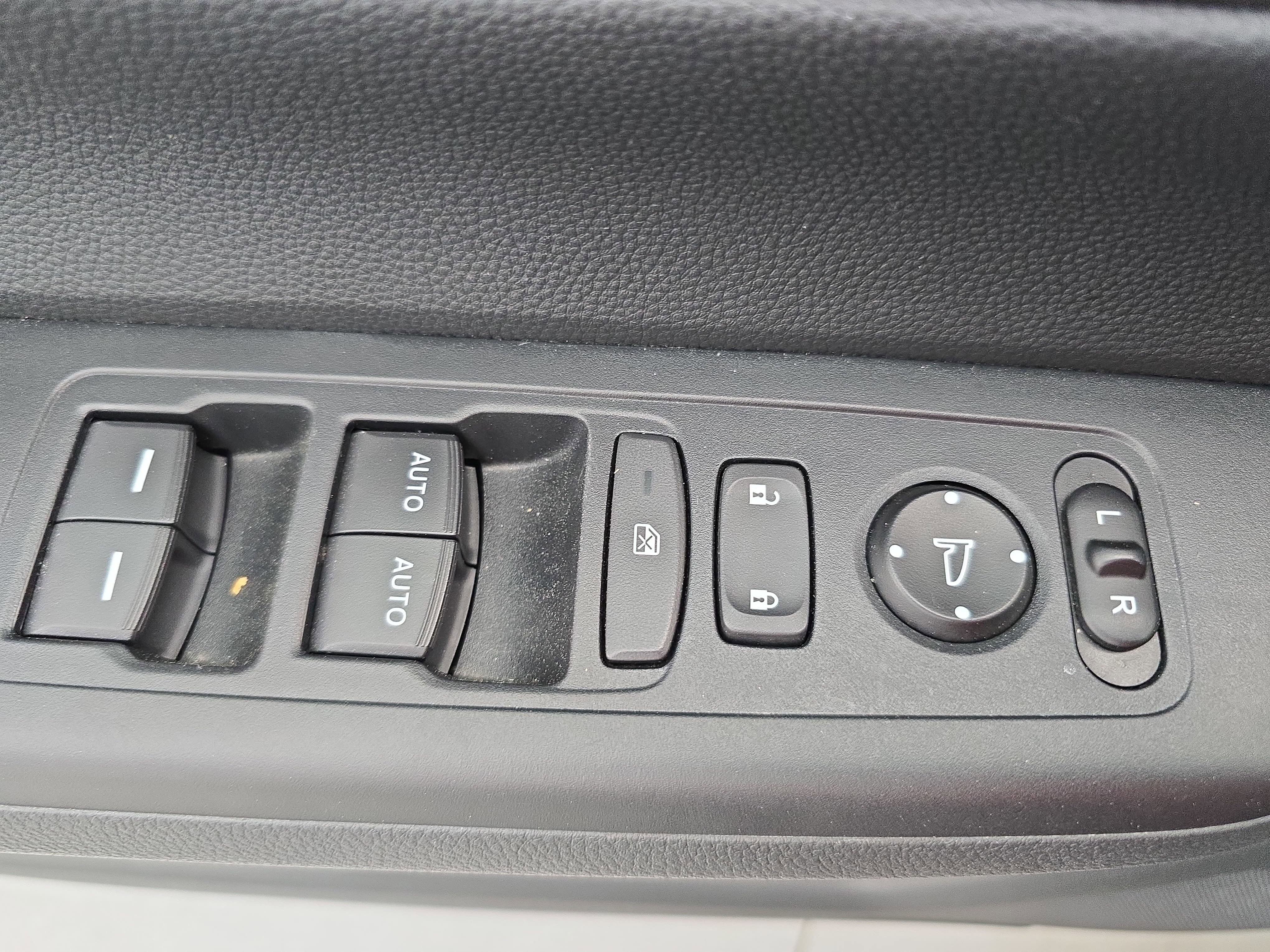 Certified 2024 Honda CR-V EX image 27