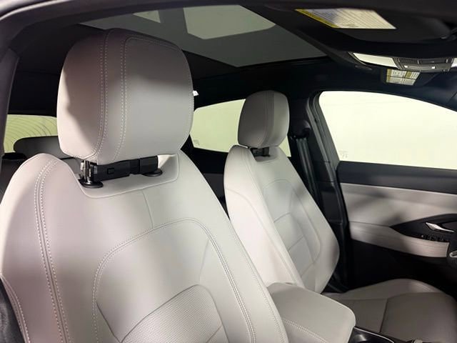 Certified 2024 Jaguar E-PACE R-Dynamic SE image 37