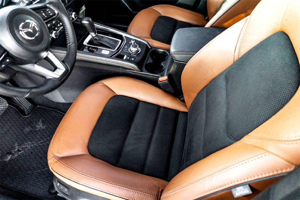 Certified 2025 MAZDA CX-5 Carbon Edition image 14