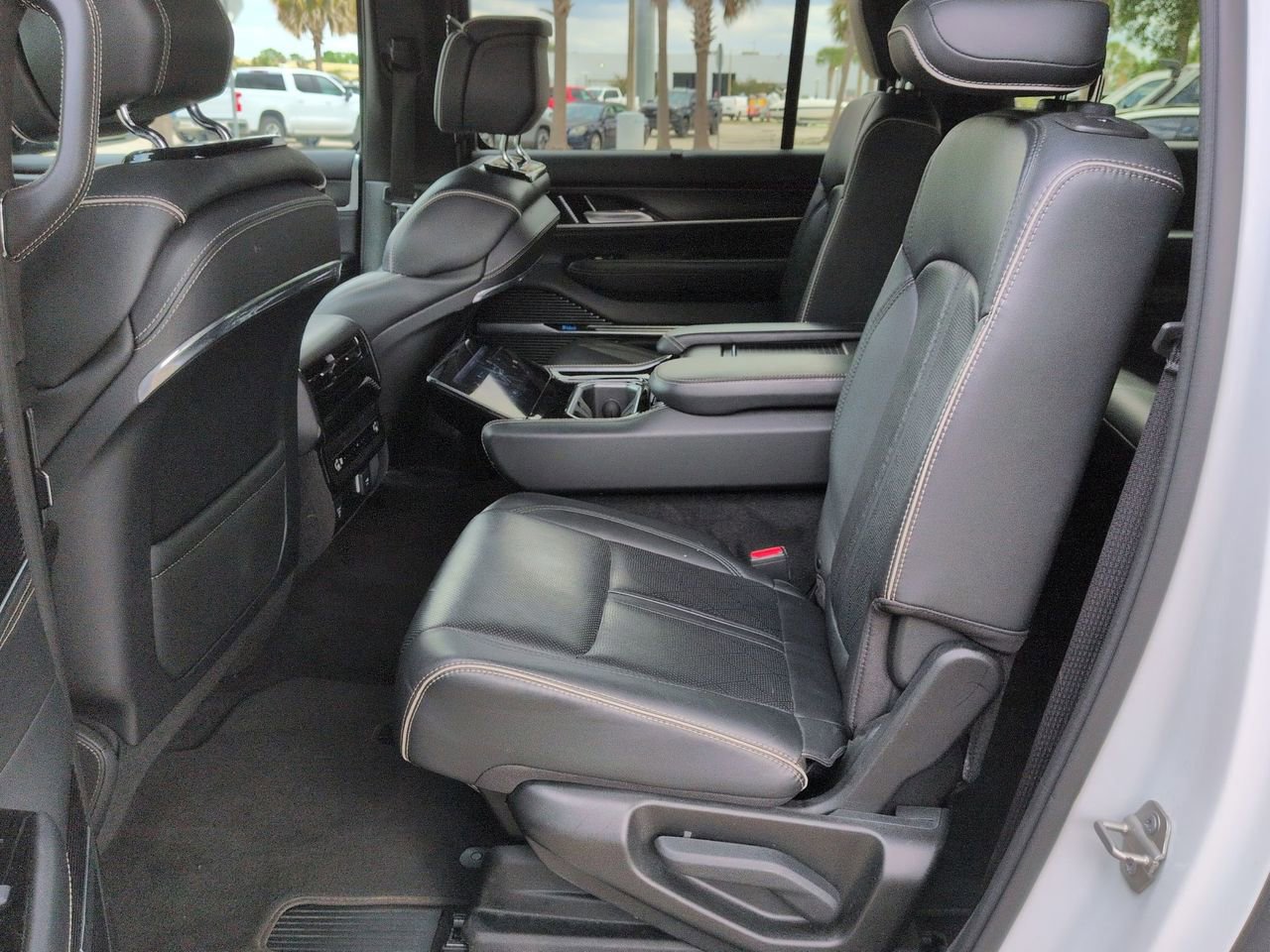 Used 2024 Jeep Grand Wagoneer L Series II w/ Quick Order Packagew 28T AWD/4WD image 22