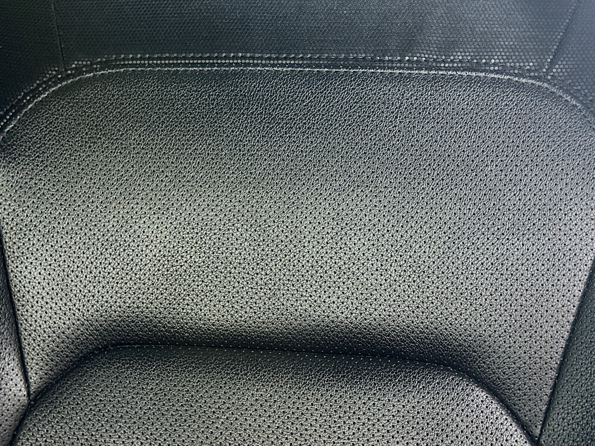 Used 2022 Land Rover Defender 110 X-Dynamic SE image 36