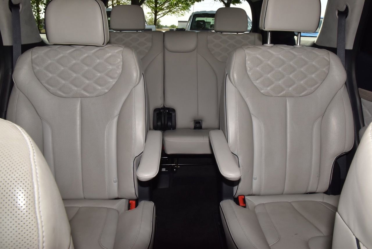 Used 2022 Hyundai Palisade Calligraphy image 22