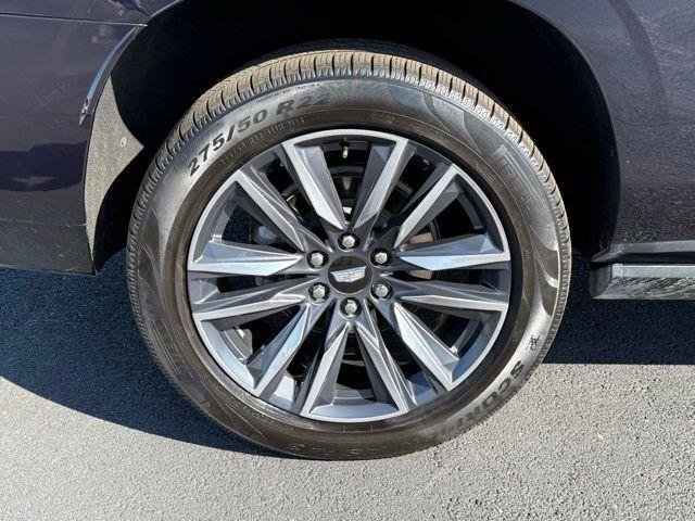 Used 2023 Cadillac Escalade ESV Sport w/ Touring Package AWD/4WD image 17