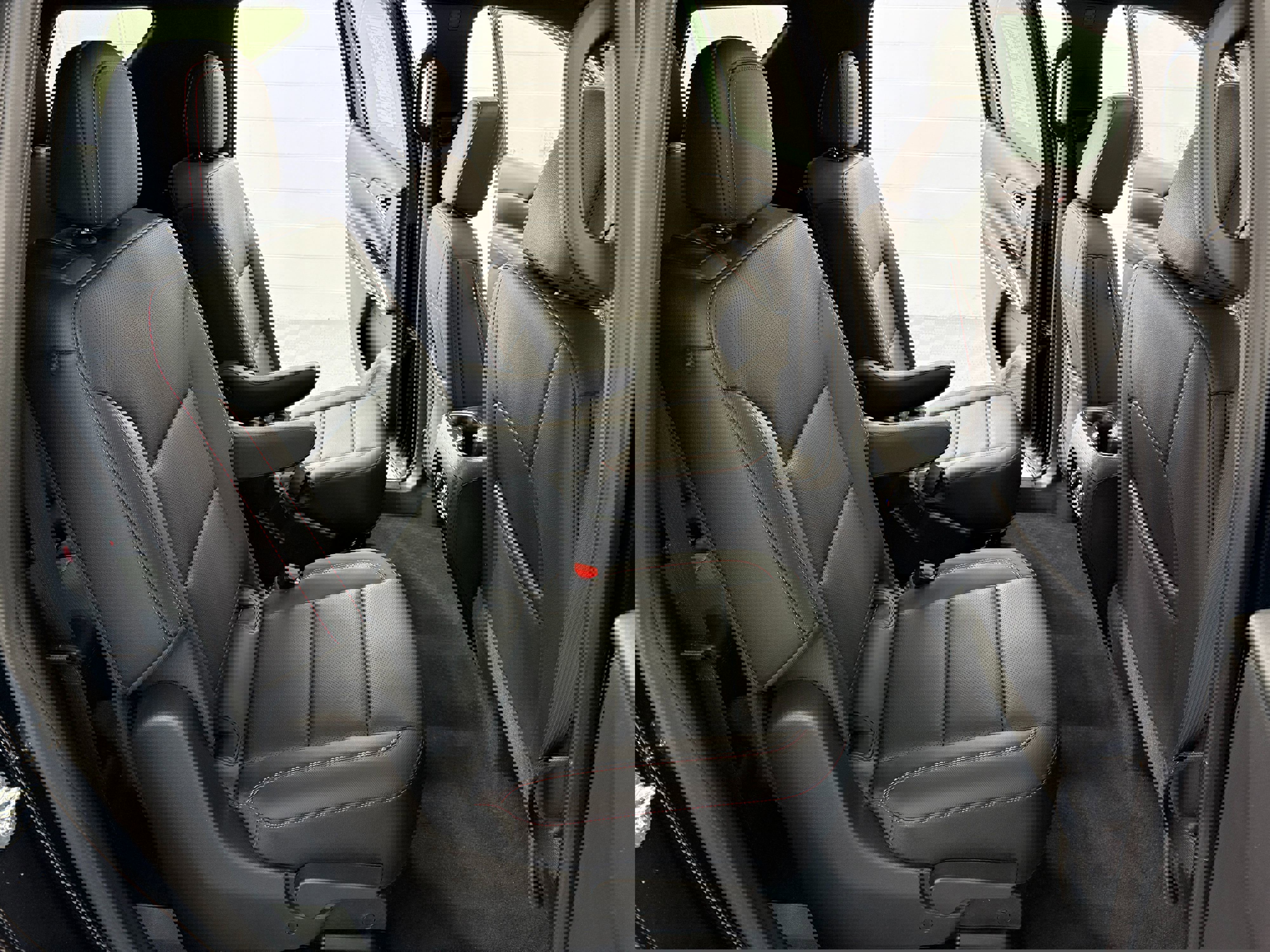 Used 2025 Chevrolet Traverse Z71 w/ LPO, Floor Liner Package image 15