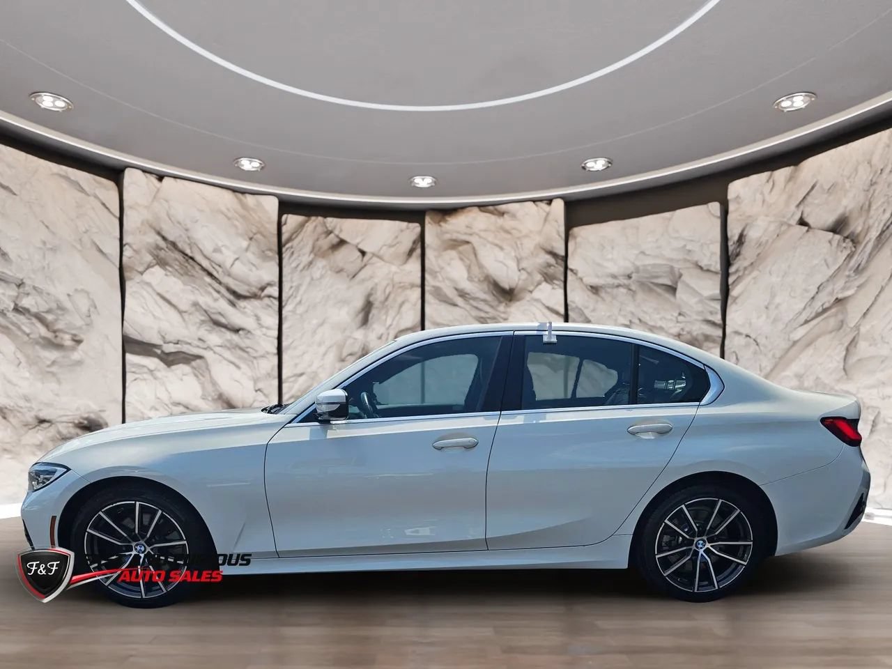 Used 2020 BMW 330i xDrive Sedan w/ Convenience Package AWD/4WD image 5