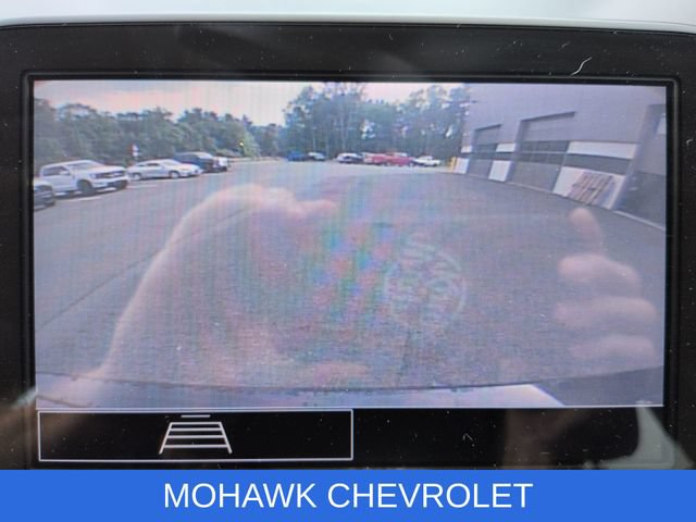 Used 2022 Chevrolet Malibu LS FWD image 16