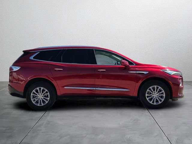 Used 2024 Buick Enclave Essence w/ Sport Touring Edition FWD image 5