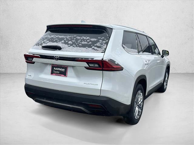 Used 2025 Toyota Grand Highlander AWD image 10
