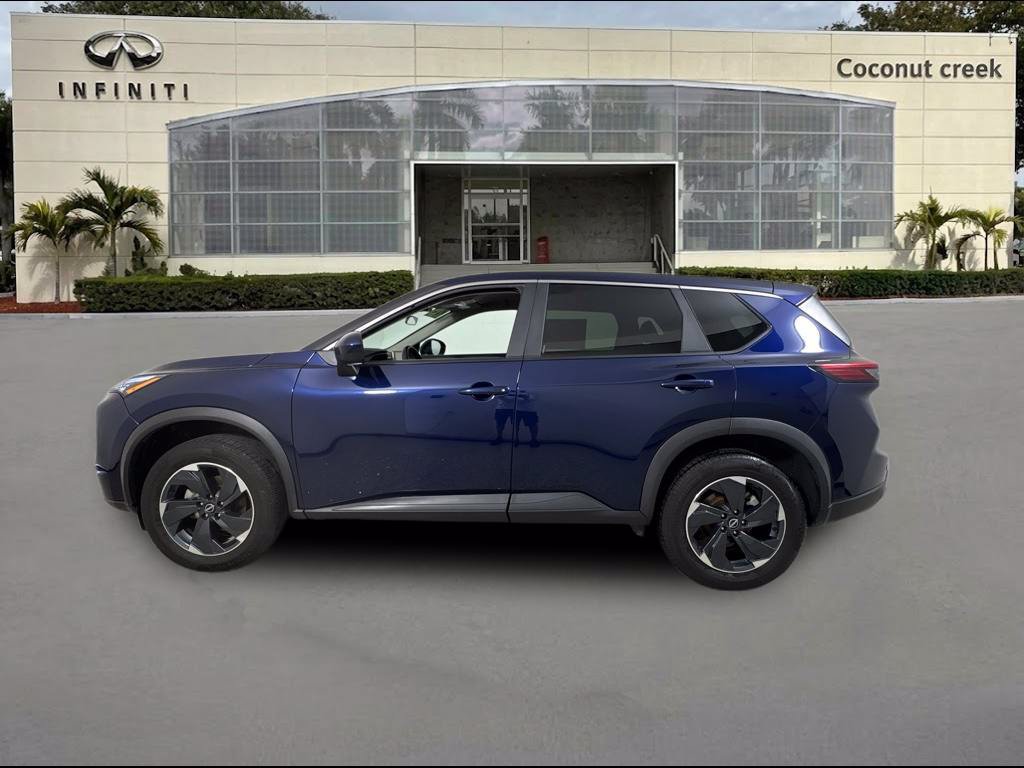 Used 2025 Nissan Rogue SV FWD image 10